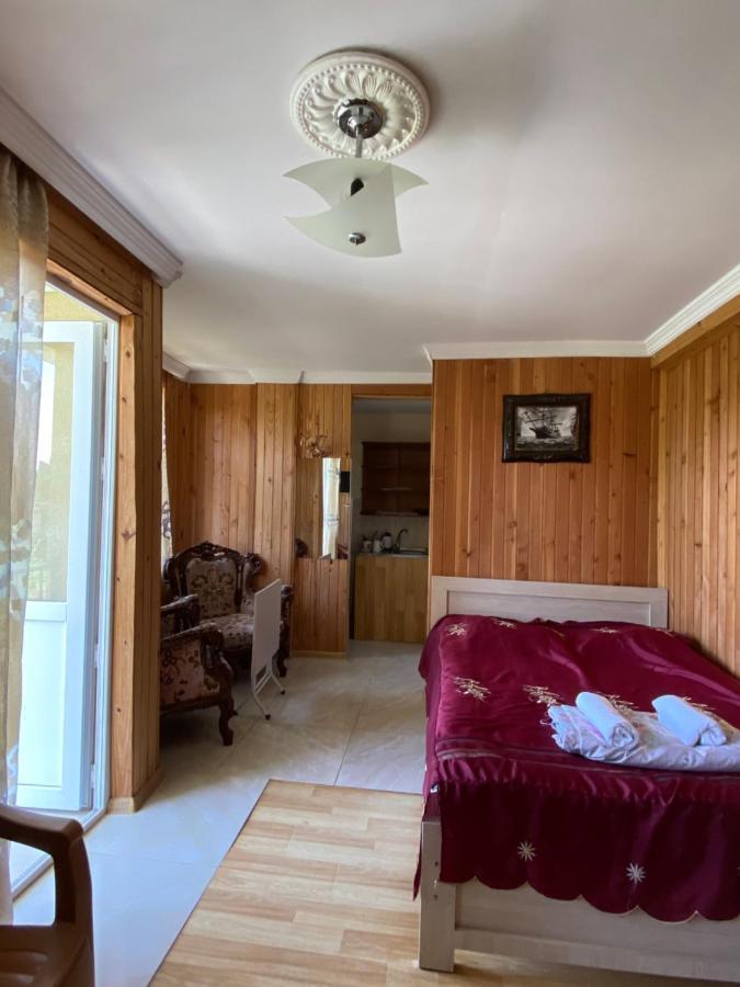 Guest House Mari 乌雷基 外观 照片